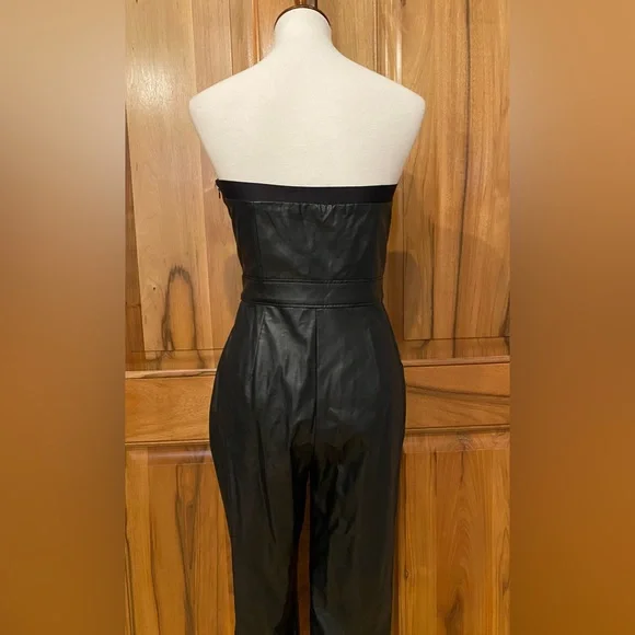 Rachel Roy Strapless Black Pleather Jumpsuit/ Pockets Draped/Boned Bodice EUC 6 - Picture 9 of 16